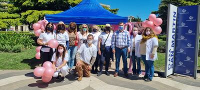 Azul: Se llevó adelante jornada de concientización sobre el cáncer de mama