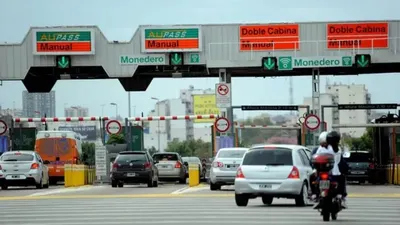 Los peajes en los ingresos a CABA y rutas nacionales aumentarán un 200% en abril