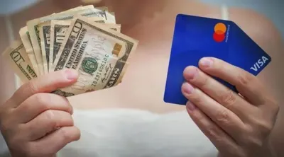 Desde el viernes los comercios podrán recibir pagos en dólares con tarjeta