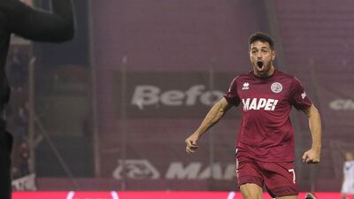 Lautaro Acosta se enojó con el arbitraje de Darío Herrera en Lanús - River