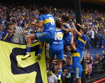 Boca goleó 3 a 0 a River en el Superclásico femenino