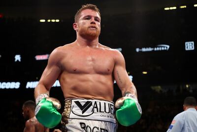 La picante respuesta de Canelo Álvarez al desafío de Conor McGregor: "Con una mano le gano"