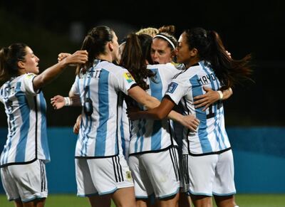 La selección femenina de fútbol jugará un amistoso contra Perú en San Nicolás