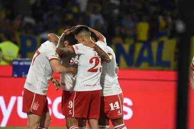 Hoy Estudiantes buscará meterse en la Copa Libertadores ante Lanús