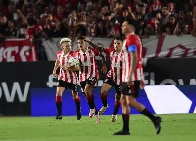 Estudiantes recibe a Argentinos Juniors por la Liga Profesional