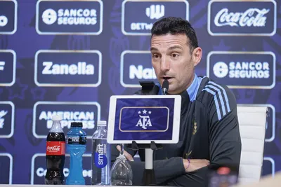 Scaloni y la cantidad de bajas para enfrentar a Uruguay: "Será una buena oportunidad para los más nuevos"