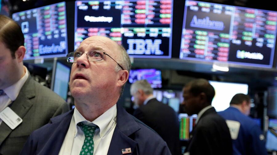 Economía: Wall Street profundiza la baja por nueva expansión del coronavirus y contracción de la demanda