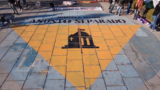 Julio Garro pidió que se borrara el pañuelo naranja de Plaza Moreno
