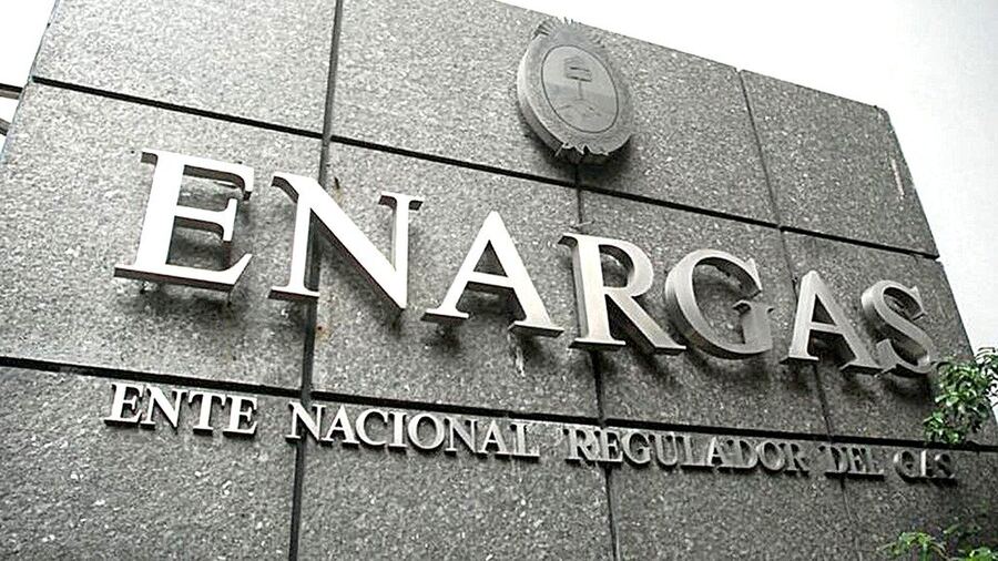 Amplían la denuncia penal presentada en 2020 contra Aranguren, Pourteau y ex directores del Enargas