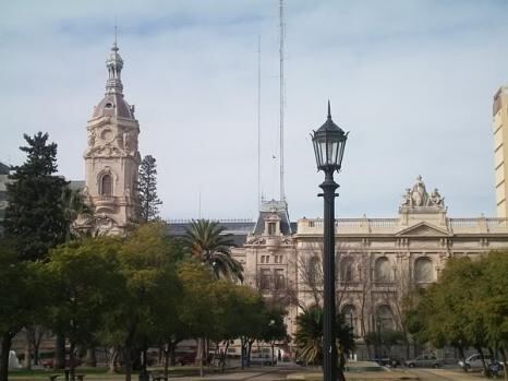 La Municipalidad de Bahía Blanca fue evacuada por una amenaza de bomba