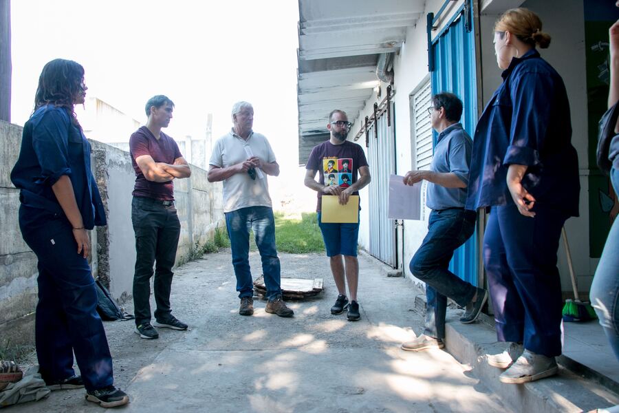 En la ciudad de Tandil diseñan planchones ecológicos con telgopor reciclado