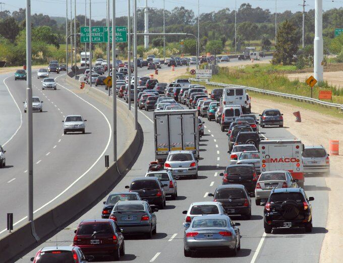 Tránsito: Jueves 23 y viernes 24 de diciembre habrá restricción de circulación para camiones