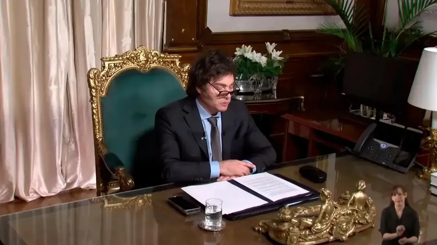 Milei presiona al Congreso por la Ley Ómnibus: "Se determina el destino de nuestra patria”