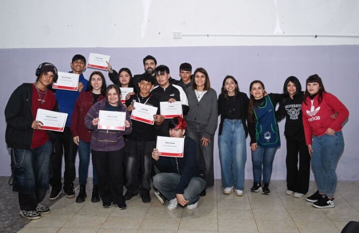Tigre: Jóvenes del Centro Popular de Desarrollo accedieron al taller de streaming brindado por el Municipio