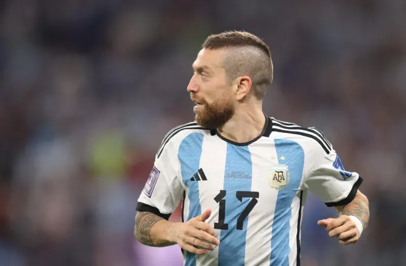 Sevilla no autoriza al Papu Gómez a viajar con la Selección Argentina por la fecha FIFA
