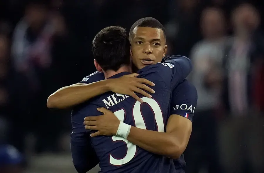 Mbappé publicó un duro comunicado contra el PSG