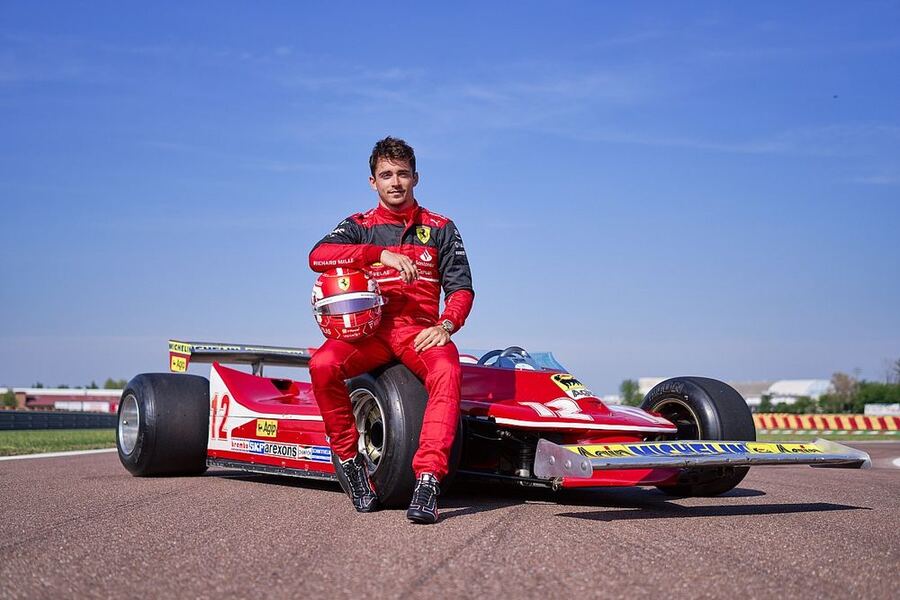 Fórmula 1: Leclerc le ganó la pulseada a Verstappen y se quedó con la pole