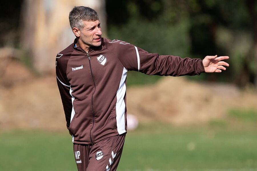 Martín Palermo: "Queremos dejar a Platense en Primera"