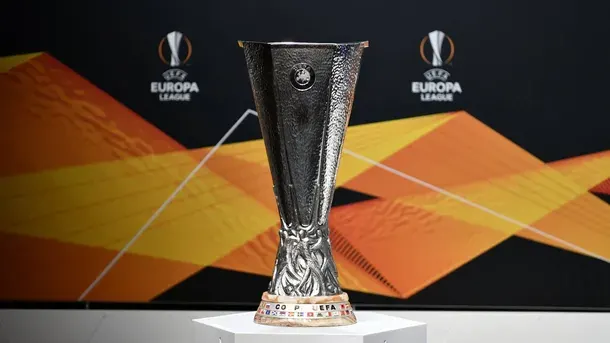 Comienza la Europa League: quiénes son los argentinos que la juegan