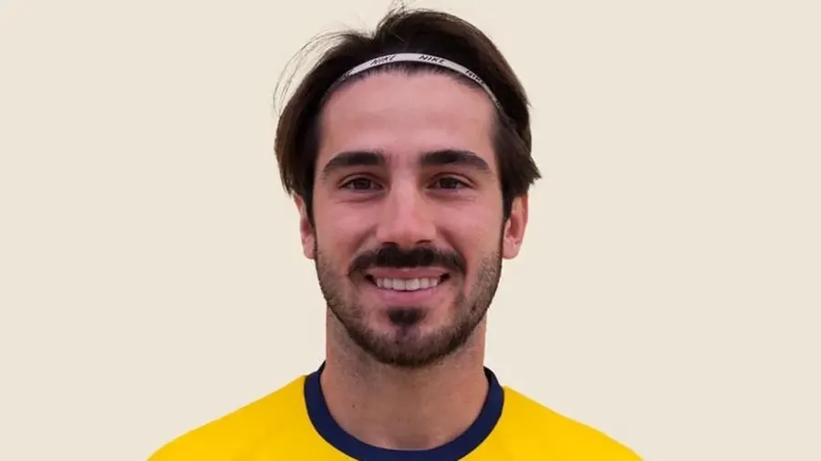 Dolor en el fútbol: murió un futbolista italiano en pleno partido