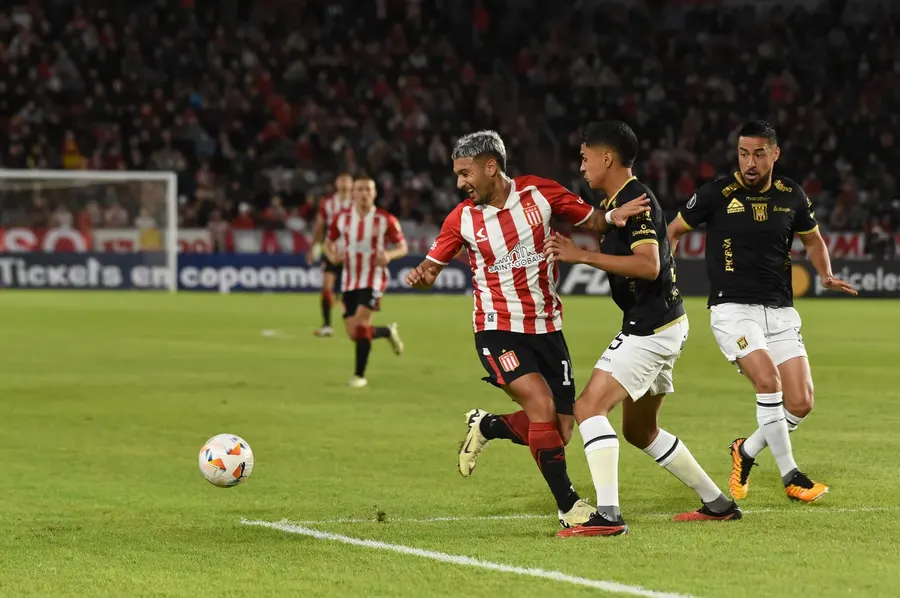Copa Libertadores: Estudiantes se juega una dura instancia ante The Strongest