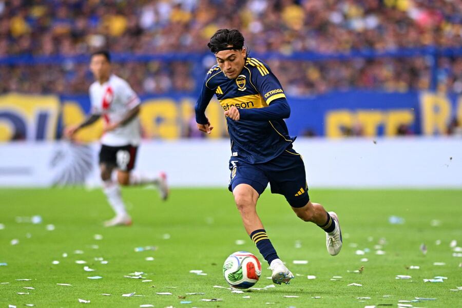 Alarma en Boca: Exequiel Zeballos se desgarró y no jugará ante Vélez